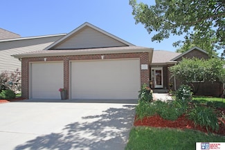 6238 S 82nd St, Lincoln, NE 68516