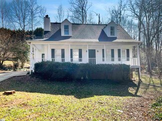 1004 Still Hollow Ln, Taylors, SC 29687