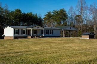1380 Stony Knoll Rd, Dobson, NC 27017