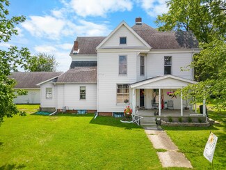 303 Water St, Linden, IN 47955