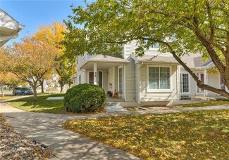 555 SE Laurel St Unit 29, Waukee, IA 50263