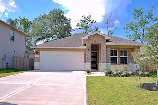 12900 S Winding Pines Dr, Tomball, TX 77375
