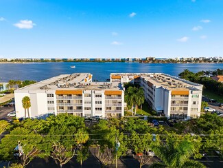1502 S Lakeside Dr Unit 116N, Lake Worth, FL 33460