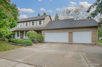 2755 Newport Dr, Naperville, IL 60565