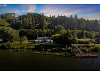 10277 Sweet Creek Rd, Mapleton, OR 97453