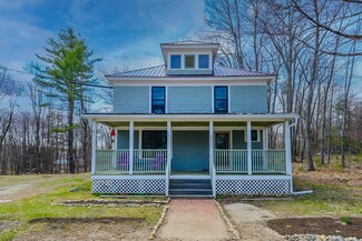 12 Green St, Bridgton, ME 04009