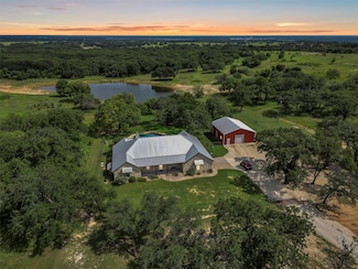 957 Pear Orchard Rd, Granbury, TX 76048