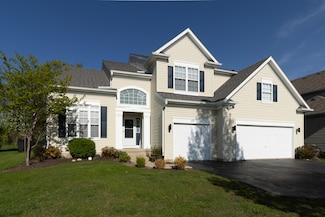 131 Glenbrook Cir, Gilberts, IL 60136