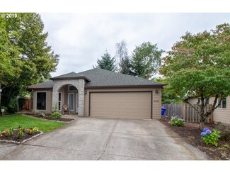 14468 Talawa Dr, Oregon City, OR 97045