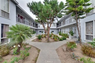 1721 Freeman Ave, Long Beach, CA 90804