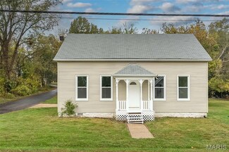 2907 S Highway 94, Defiance, MO 63341