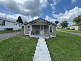 100 Bower Ave, Mabscott, WV 25871
