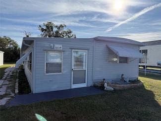 6240 Connecticut St, Zephyrhills, FL 33542