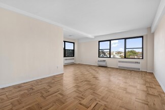 303 Beverley Rd Unit 5A, Brooklyn, NY 11218