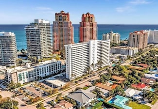 2200 NE 33rd Ave Unit 4C, Fort Lauderdale, FL 33305