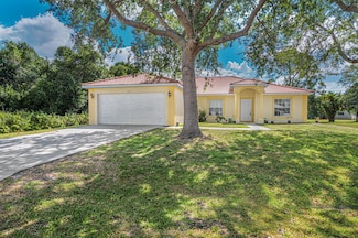 1925 SW Aladdin St, Port Saint Lucie, FL 34953
