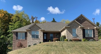 3925 Outpost Dr, Hamilton, OH 45013