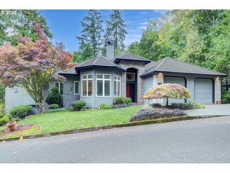 11227 S Southridge Dr, Portland, OR 97219
