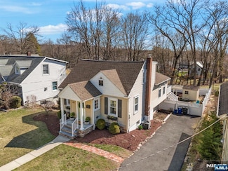 386 Kingston St, Wyckoff, NJ 07481