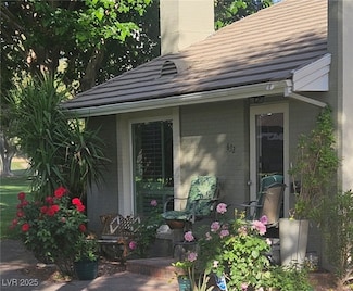 632 Tam o Shanter Unit 34, Las Vegas, NV 89109