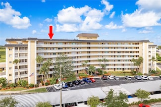 8950 Park Blvd Unit 702, Seminole, FL 33777
