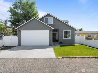 5971 Deer St, West Richland, WA 99353