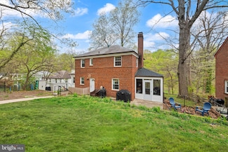 1005 Sligo Creek Pkwy, Takoma Park, MD 20912