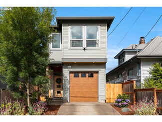 1011 NE 73rd Ave, Portland, OR 97213