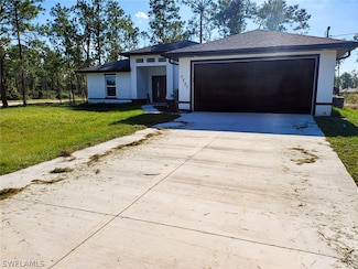7727 20th Place, Fort Denaud, FL 33935