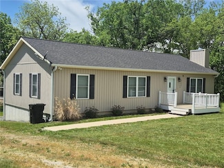 1366 Lake Viking Terrace, Gallatin, MO 64640