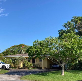 1100 NE 2nd St, Pompano Beach, FL 33060