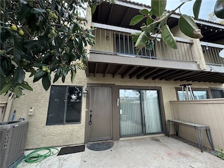 9244 Citrus Ave Unit B, Fontana, CA 92335