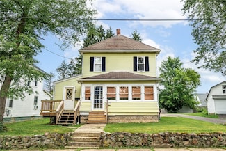 407 Hill St, Grove City, PA 16127