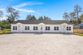 1254 Sawyer St, Orangeburg, SC 29115