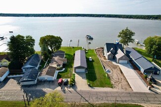 3167 S County Road 210, Knox, IN 46534