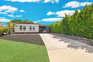 26202 Duchess Ln, Bonita Springs, FL 34135