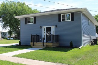 531 Center St, Barnum, IA 50518