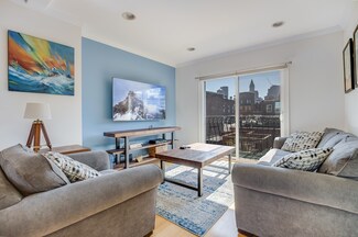 17 Clark St Unit 3, Boston, MA 02109