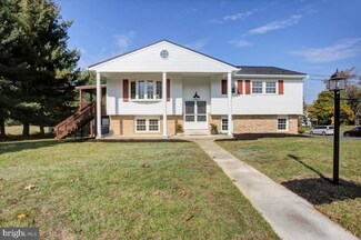5 Cumberland Dr, Carlisle, PA 17013