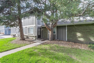 13393 E Louisiana Ave, Aurora, CO 80012
