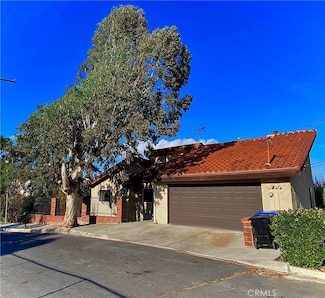 5168 Campo Rd, Woodland Hills, CA 91364