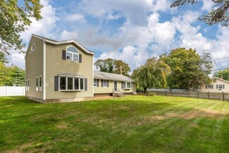 4 McDonald Rd, Wilmington, MA 01887