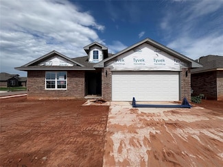 9000 Blackfork Ln, Oklahoma City, OK 73160