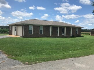216 Collier St, Loretto, TN 38469
