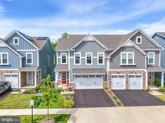 17941 Woods Overlook Dr, Dumfries, VA 22026