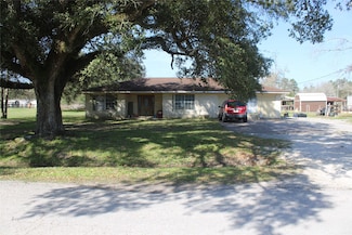1145 Cuniff Rd, Sour Lake, TX 77659