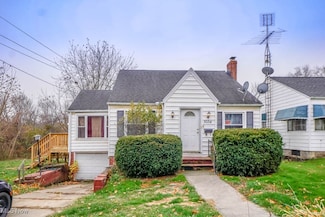 3034 12th St NW, Canton, OH 44708