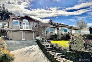 1672 Dorsey Dr, Freeland, WA 98249