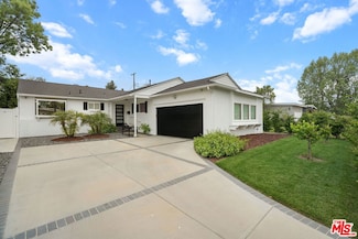 5912 Ostrom Ave, Encino, CA 91316
