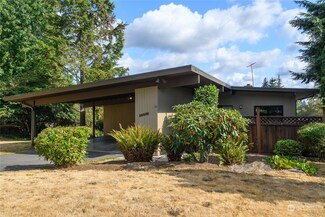 18218 58th Ave NE, Kenmore, WA 98028